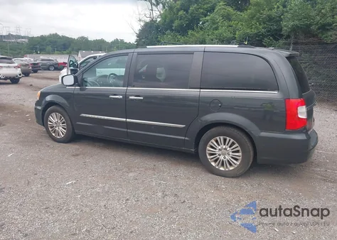 2012 Chrysler Town & Country Limited z USA, uszkodzony, nr VIN 2C4RC1GG0CR199522